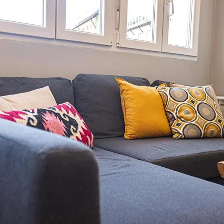 Apartment Holidays, Marolas, 4pax, 1dorm, Parking *