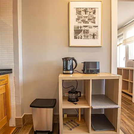 Holidays, Marolas, 4pax, 1dorm, Parking Apartment *