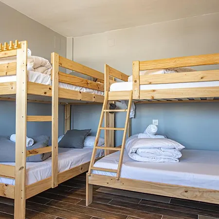 Holidays, Marolas, 4pax, 1dorm, Parking Apartment *